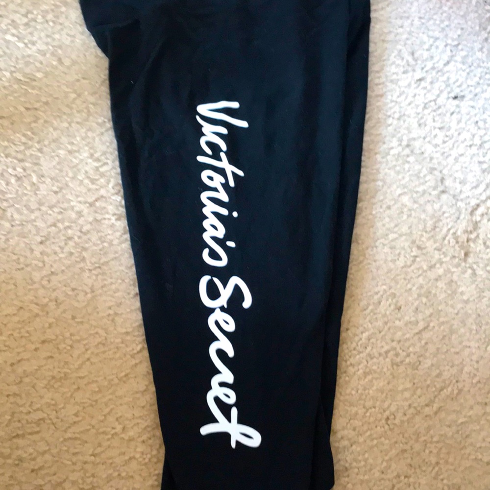 Victoria Secret Capri leggings